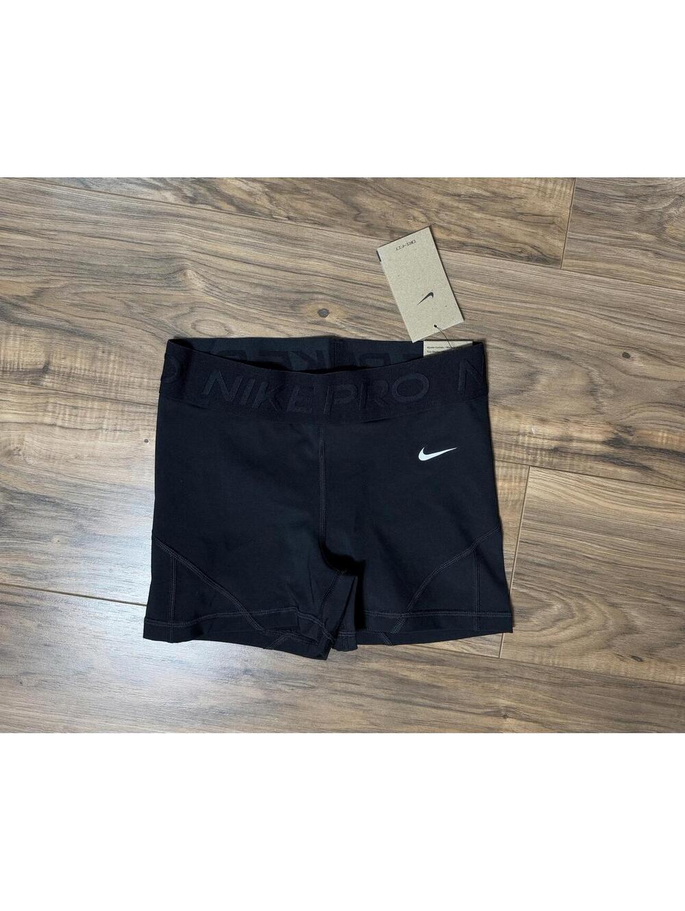 Nike Pro Women's Mid-Rise 3" Shorts